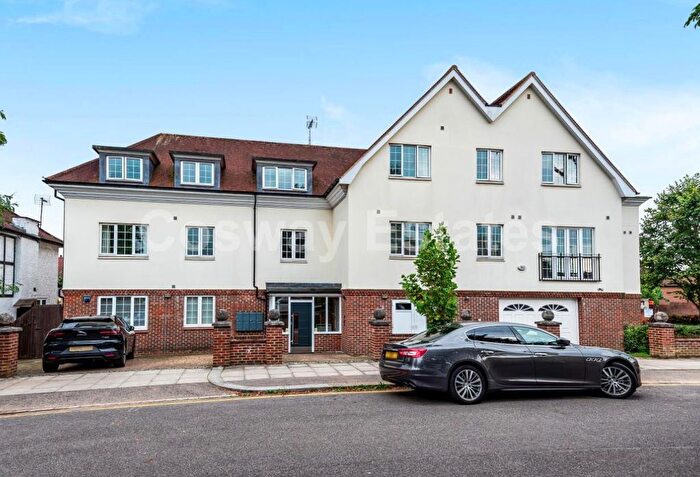 2 Bedroom Flat To Rent In Sunbury Gardens, Mill Hill, NW7
