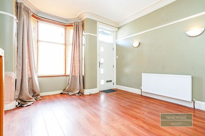 2 Bedroom Terraced House For Sale In Leeds Road, Idle, Bradford, West Yorkshire, BD10