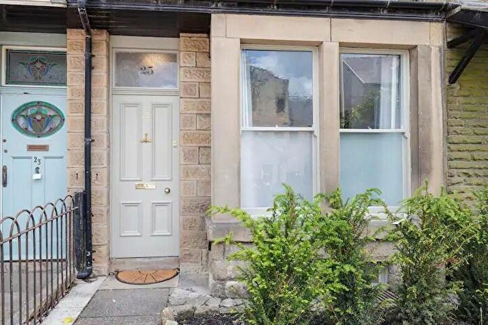 4 Bedroom House To Rent In West Road; Buxton., SK17