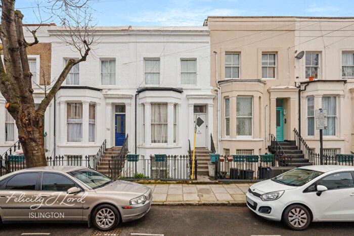1 Bedroom Terraced House For Sale In Berriman Road, London, N7