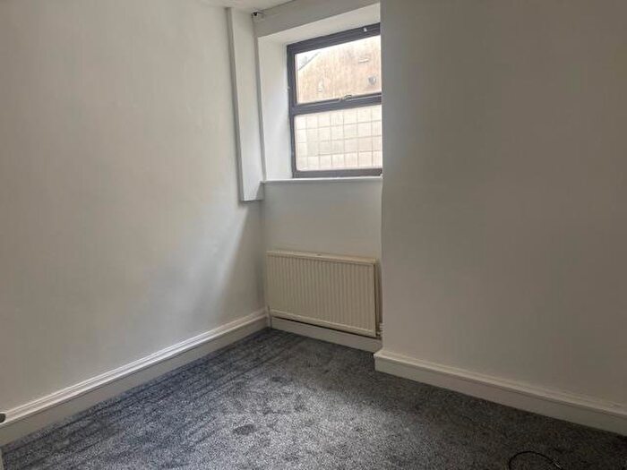 2 Bedroom Apartment To Rent In West Road, Buxton, SK17