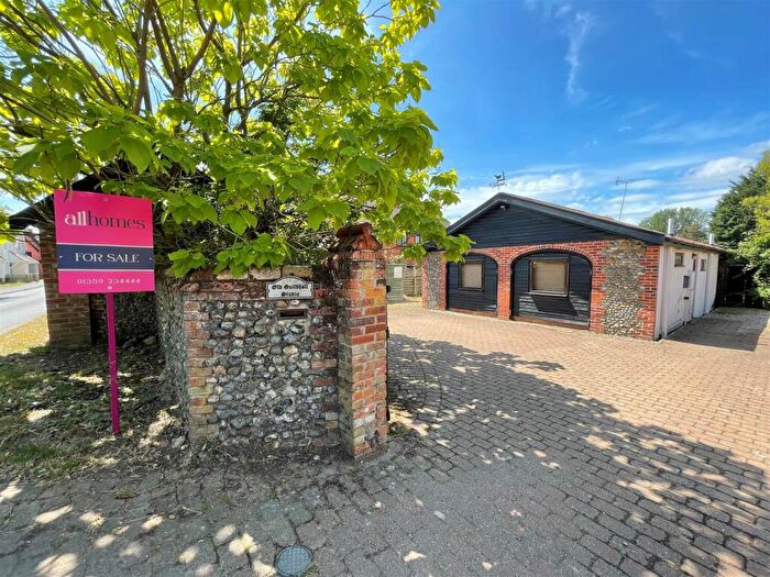 3 Bedroom Detached Bungalow For Sale In The Street, Badwell Ash, IP31