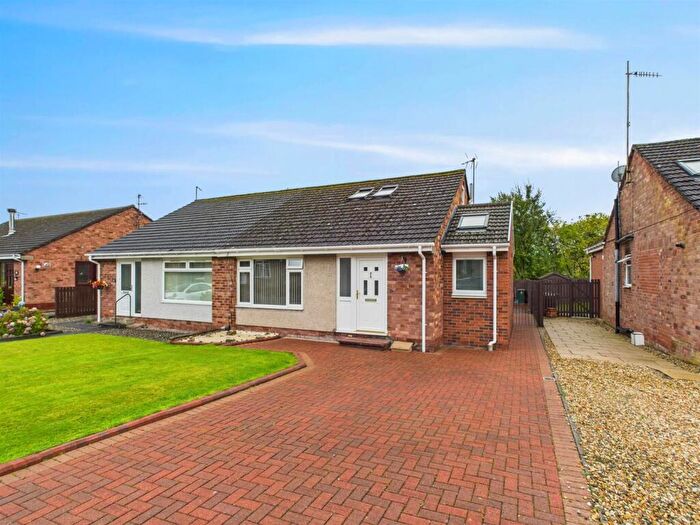 3 Bedroom Semi-Detached House For Sale In Goodlyburn Place, Perth, PH1