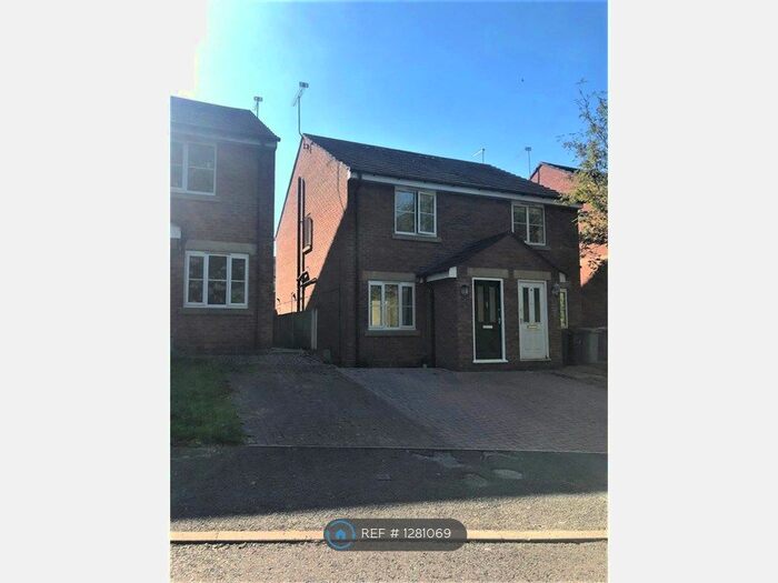 2 Bedroom Semi-Detached House To Rent In Brookdale Park, Crewe CW2