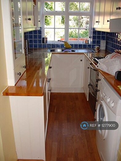 2 Bedroom Terraced House To Rent In Brook Street, Twyford, Reading, RG10