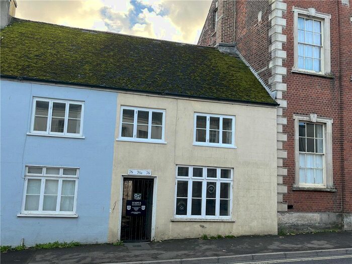 3 Bedroom Terraced House To Rent In East Street, Bridport, Dorset, DT6