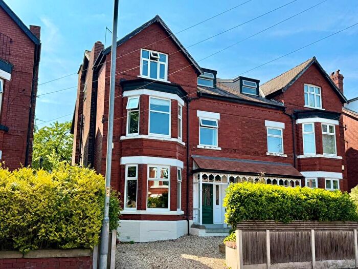 5 Bedroom Semi-Detached House For Sale In Egerton Road North, Chorlton, M21