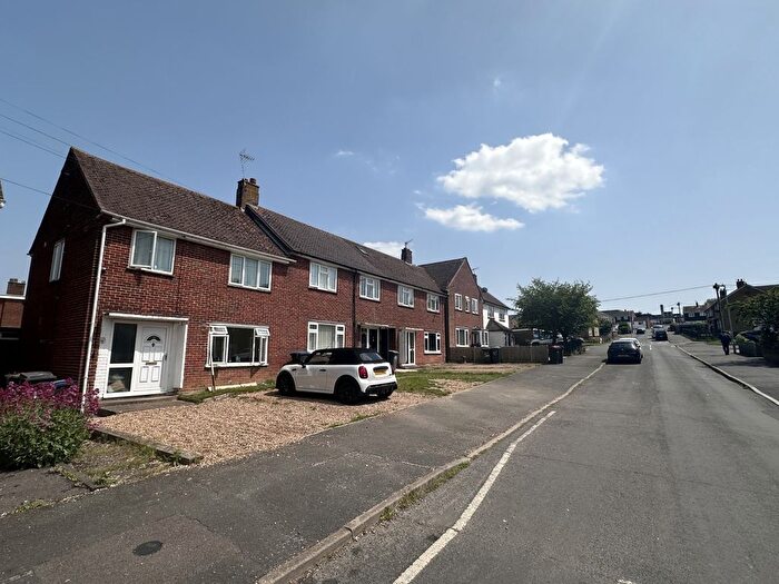 3 Bedroom End Terrace House For Sale In Cambridge Road, Canterbury, CT1
