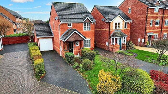 3 Bedroom Detached House For Sale In Kyle Road, Hilton, DE65