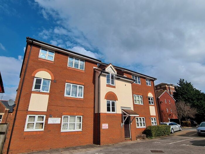 1 Bedroom Flat To Rent In Captains Place, Southampton, Hampshire, SO14