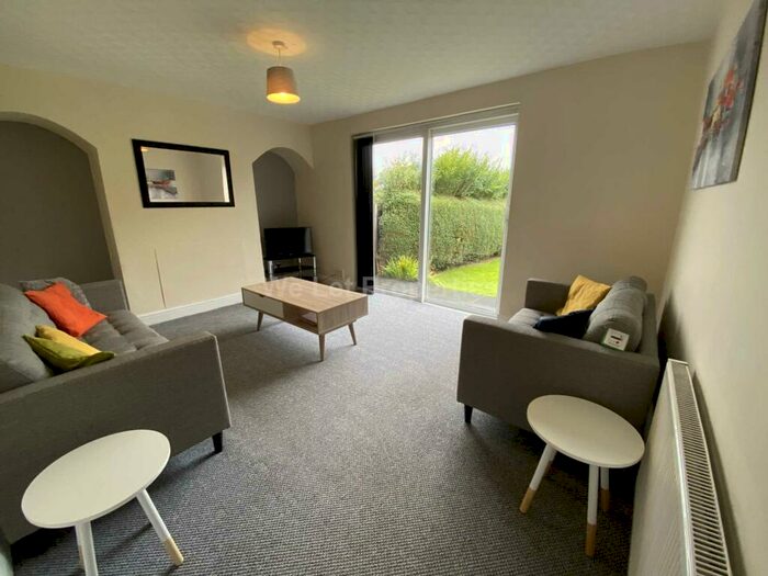 5 Bedroom House To Rent In Scarisbrick Street, Ormskirk, L39