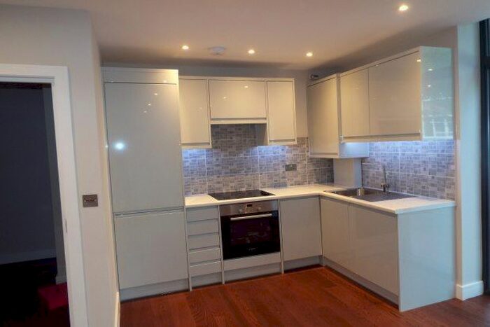 1 Bedroom Flat To Rent In The Grove, Gravesend, DA12