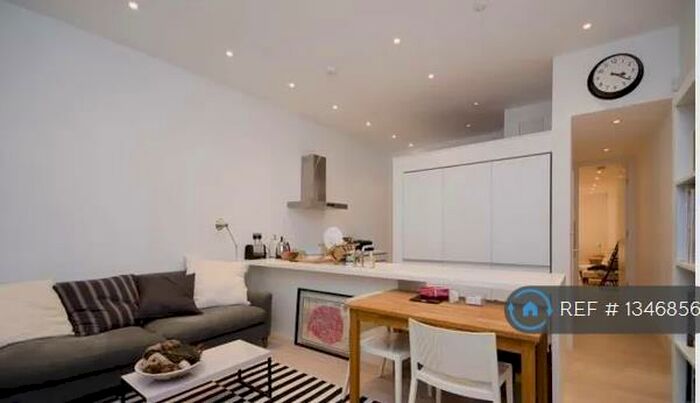 1 Bedroom Flat To Rent In Glyn Road, London, E5