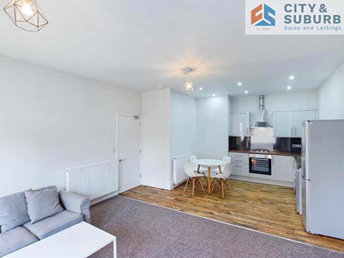 2 Bedroom Flat To Rent In Warton Terrace, Heaton, Newcastle Upon Tyne, Tyne And Wear, NE6