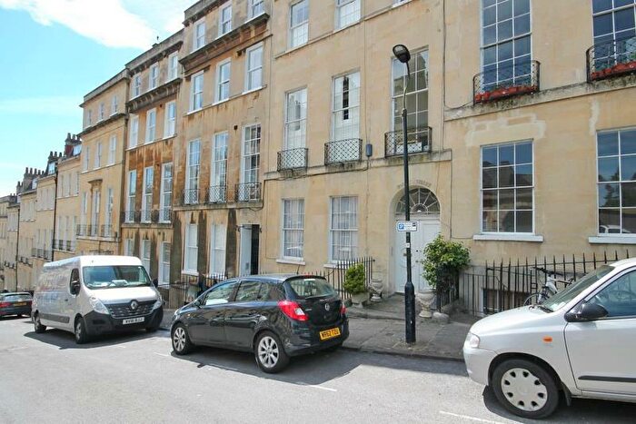 2 Bedroom Apartment To Rent In Park Street, BA1