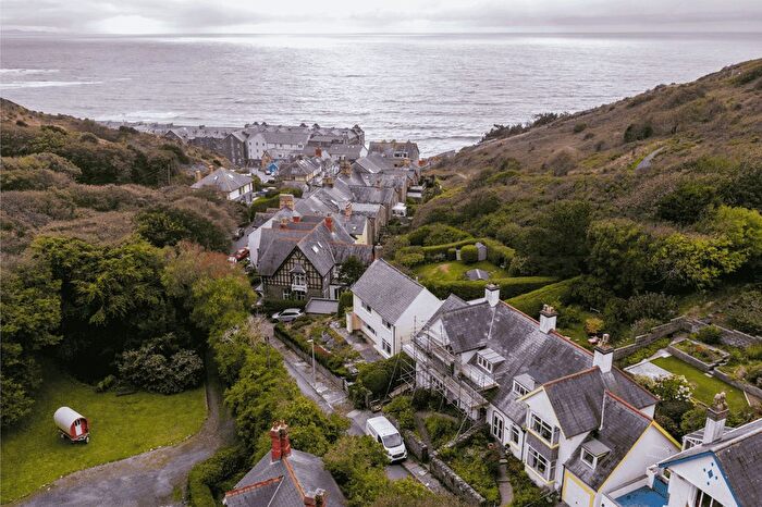 3 Bedroom Detached House For Sale In Hengoed, Cliff Terrace, Aberystwyth, SY23