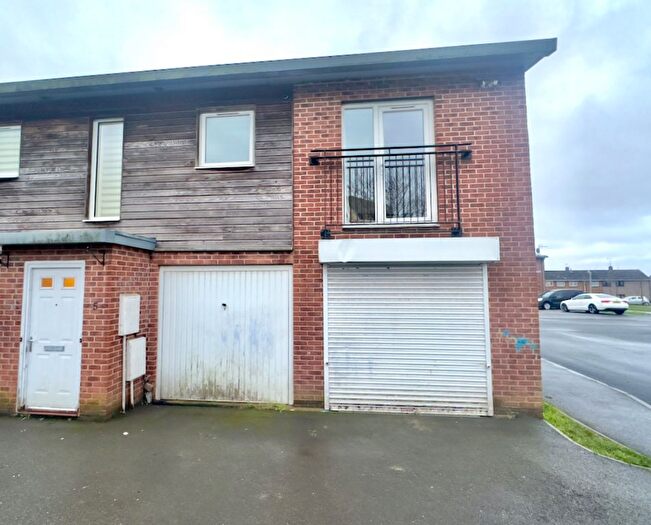 1 Bedroom Flat For Sale In Ladyhill Court, Newport, NP19