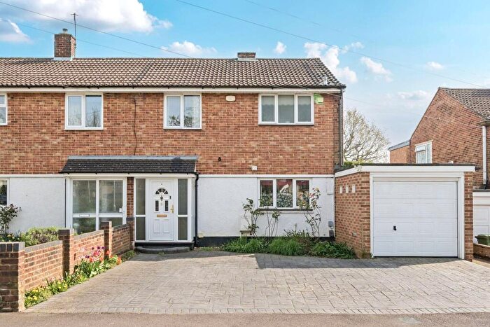 3 Bedroom Semi-Detached House To Rent In Alldicks Road, Hemel Hempstead, HP3