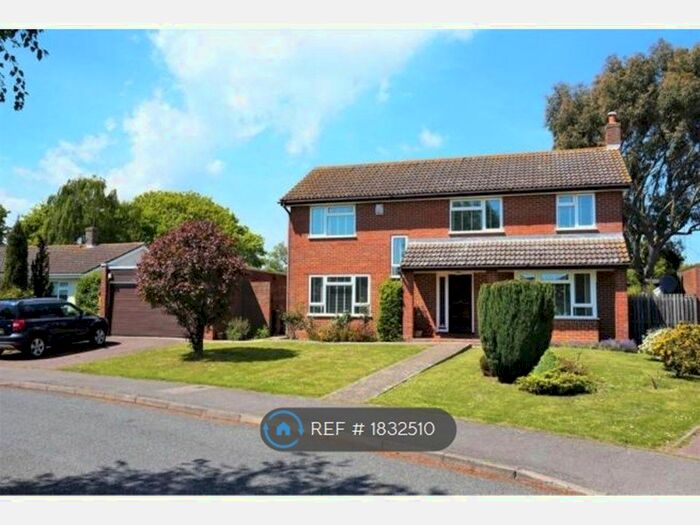4 Bedroom Detached House To Rent In Oaks Park, Rough Common, Canterbury, CT2