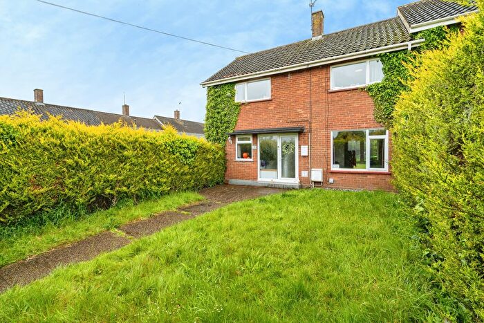3 Bedroom End Of Terrace House For Sale In Manor Road, Bungay, NR35
