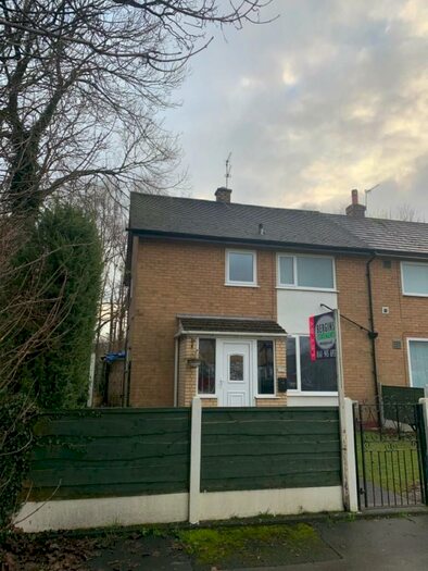 2 Bedroom End Of Terrace House To Rent In Coxton Road, Manchester, M22