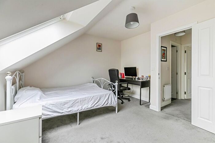3 Bedroom Semi-Detached House For Sale In Gumcester Way, Godmanchester, Huntingdon, PE29