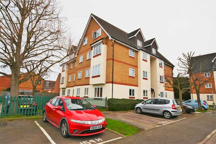 2 Bedroom Flat To Rent In Longfield Drive, Mitcham, CR4