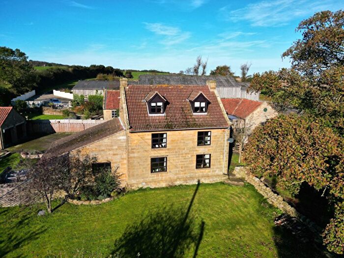 4 Bedroom Detached House For Sale In Sneaton Thorpe, Whitby, YO22