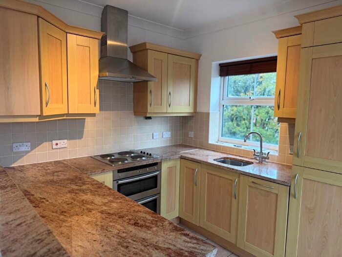 2 Bedroom Flat To Rent In Flat, Bandy Fields Place, Salford, Greater Manchester, M7