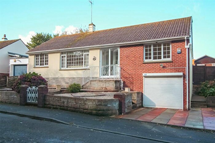 3 Bedroom Bungalow For Sale In Acacia Close, Bideford, Devon, EX39