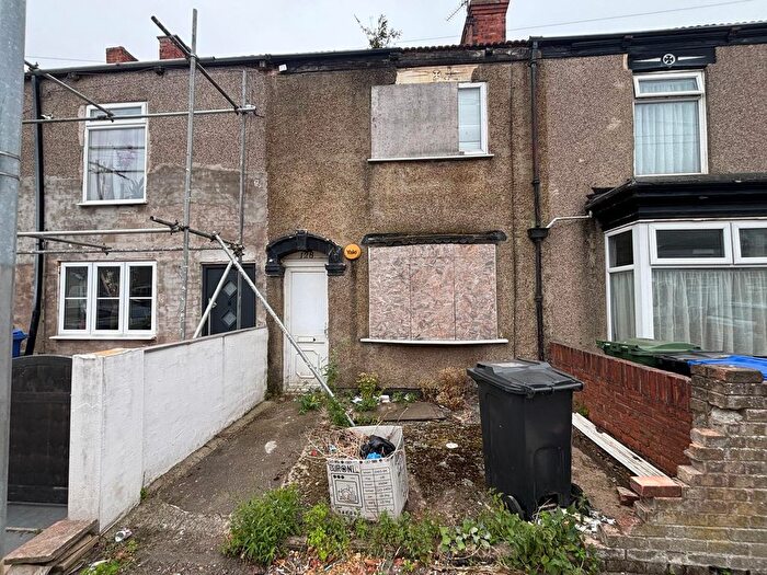 3 Bedroom Terraced House For Sale In Elsenham Road, Grimsby, DN31