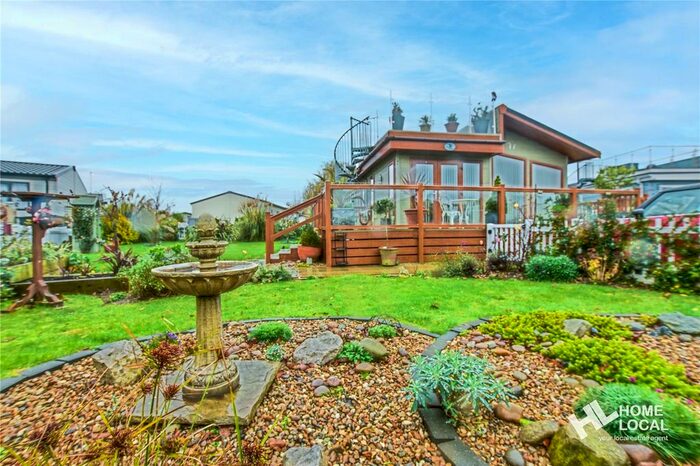 2 Bedroom Bungalow For Sale In Osea Leisure Park, Heybridge, CM9