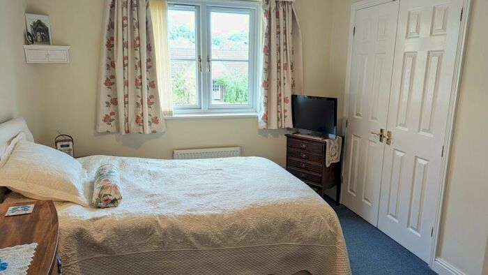 4 Bedroom Detached House For Sale In South Meadow, South Horrington, Wells, BA5