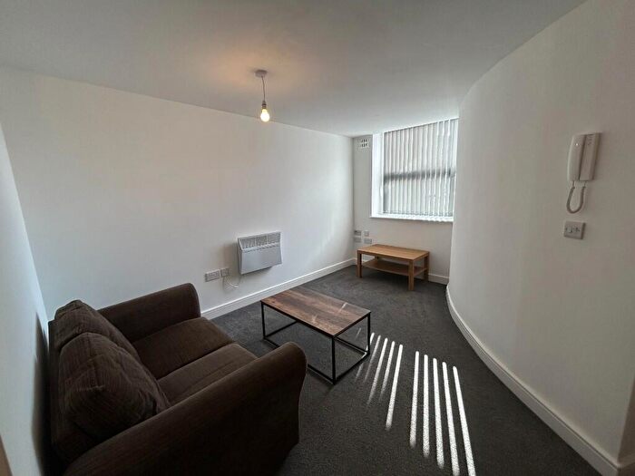 1 Bedroom Apartment To Rent In Mount Street, Nottingham, Nottinghamshire, NG7