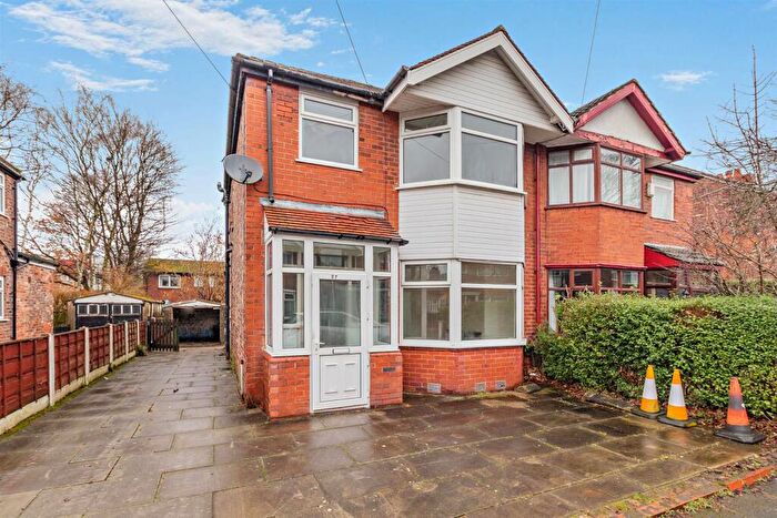 3 Bedroom Semi Detached House For Sale In Wilton Avenue, Manchester, M16