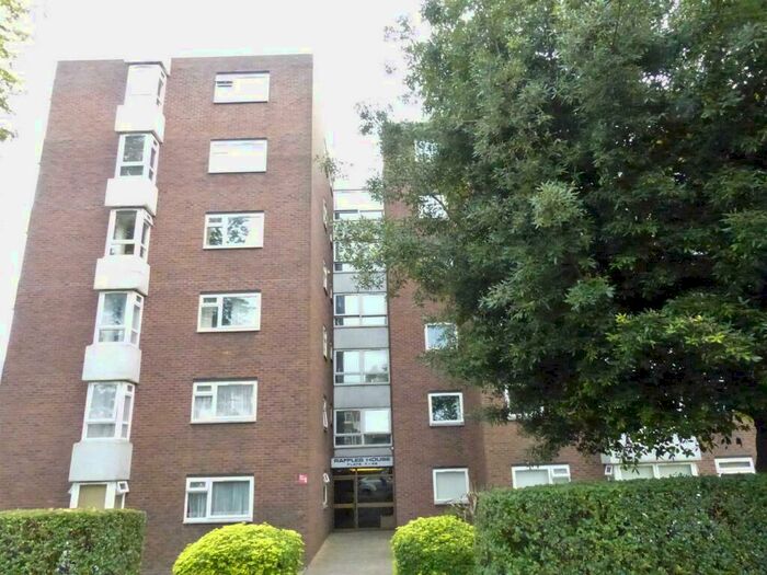 2 Bedroom Apartment To Rent In Brampton Grove, Hendon, NW4