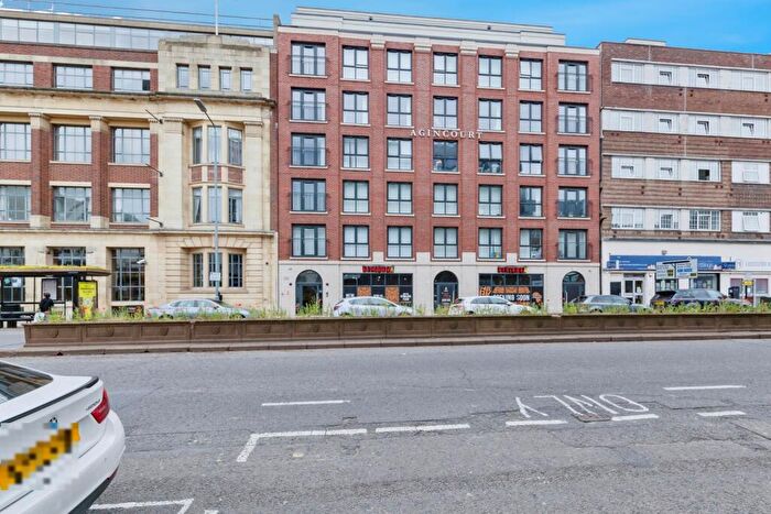 2 Bedroom Flat For Sale In Charles Street, Leicester, Leicestershire, LE1