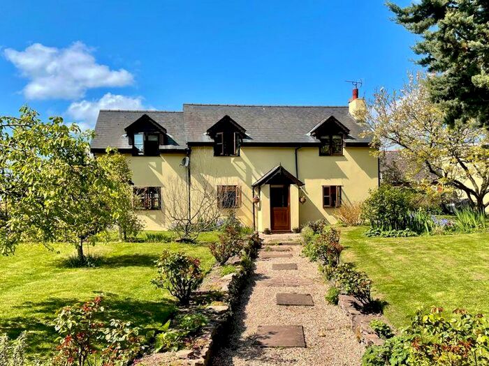 4 Bedroom Cottage For Sale In Norton Canon, HR4