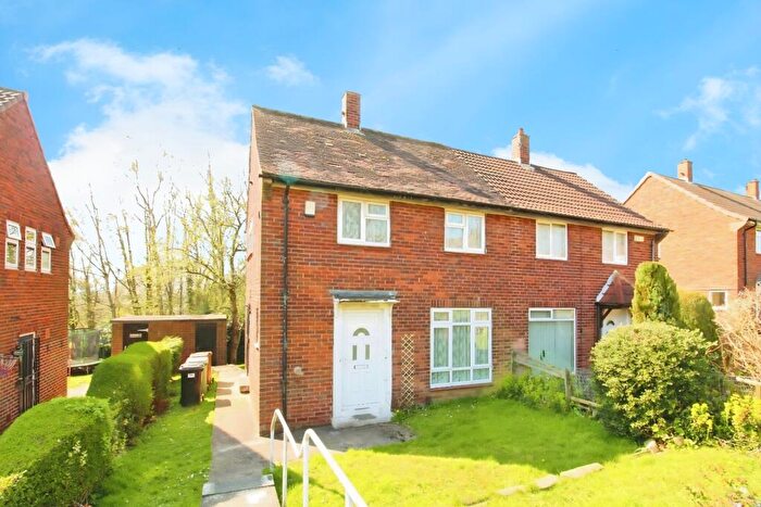 2 Bedroom Semi Detached House To Rent In Kentmere Avenue, Leeds, West Yorkshire, LS14