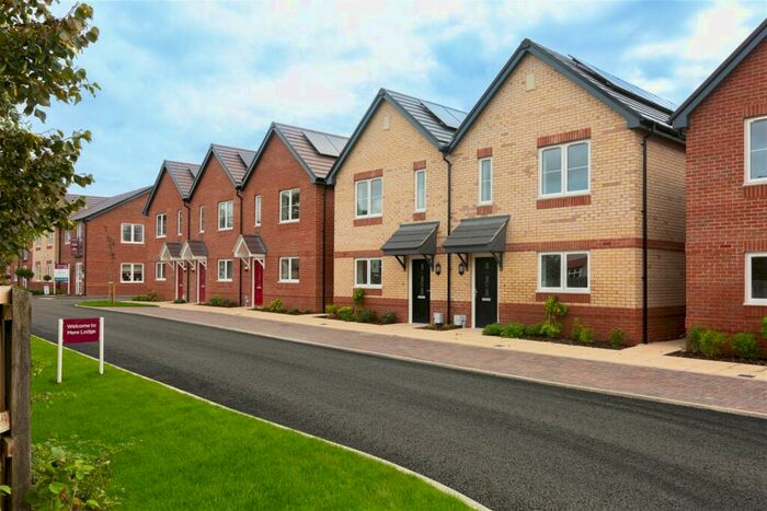 2 Bedroom Semi-Detached House For Sale In Park Road, Diss, IP22