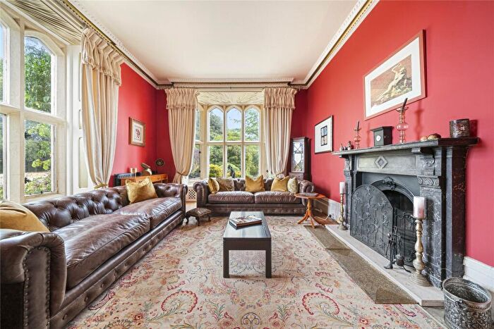 8 Bedroom Detached House For Sale In Staplestreet Road, Hernhill, Faversham, Kent, ME13