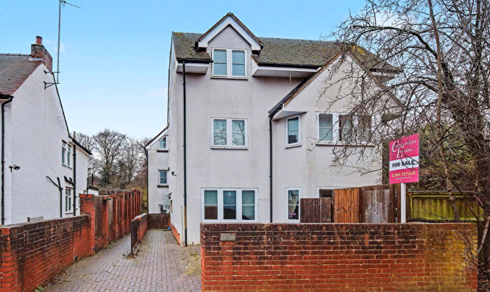 1 Bedroom Flat For Sale In Beech Road, Headington, OX3