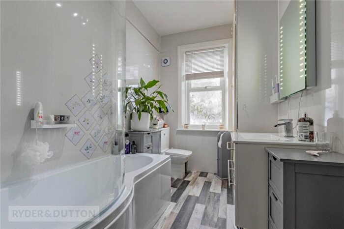 2 Bedroom Bungalow For Sale In Manchester Road, Slaithwaite, Huddersfield, West Yorkshire, HD7