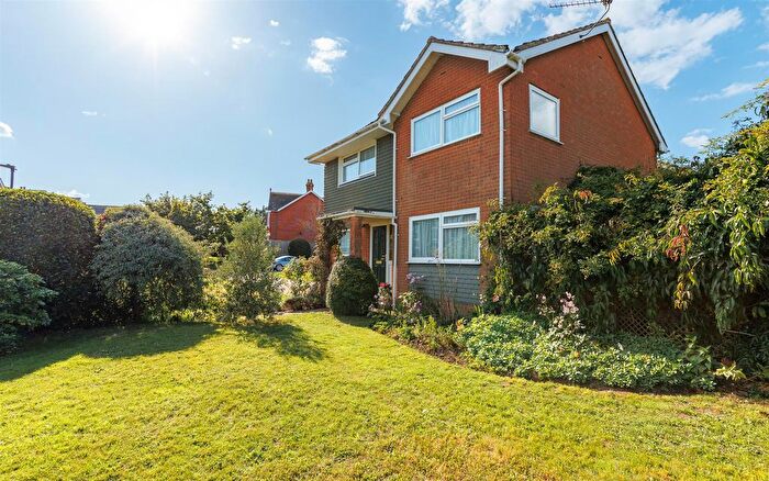 4 Bedroom Detached House For Sale In Immaculate Home - Reynolds Close, Cowes, PO31