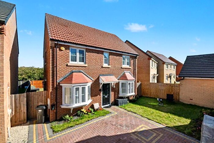 4 Bedroom Detached House For Sale In Livingstone Road, Corby, NN18