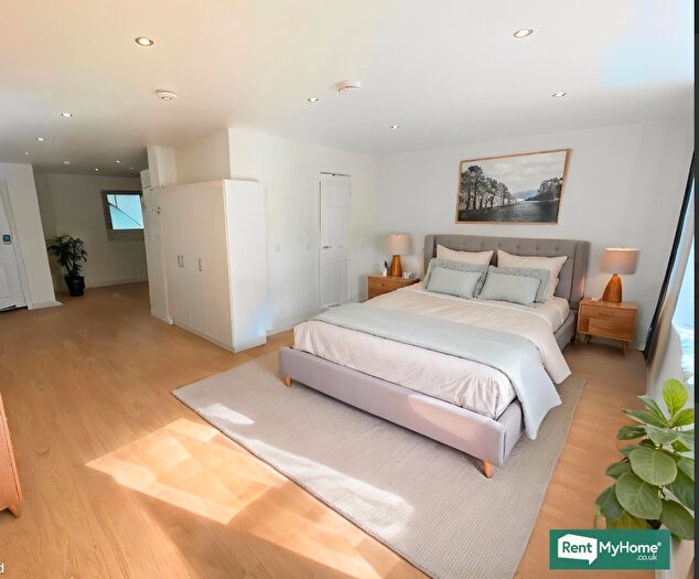 Studio To Rent In York Road, Leicester, LE1