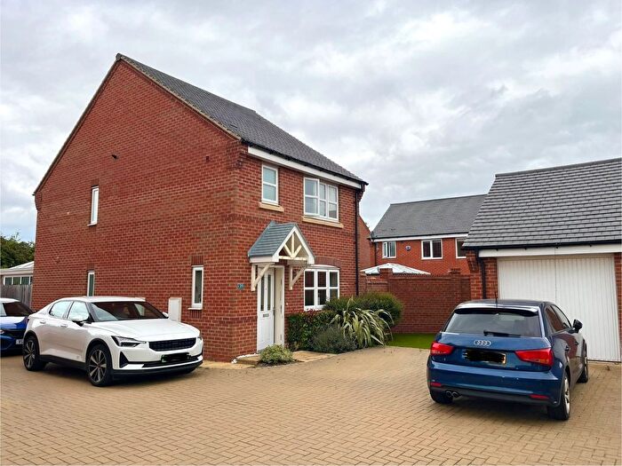 3 Bedroom Detached House To Rent In Radcliffe Way, Littleover, Derby, Derbyshire, DE23