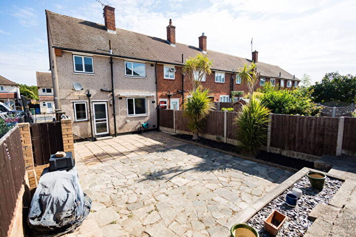 2 Bedroom End Of Terrace House For Sale In Usk Road, Aveley, South Ockendon, RM15