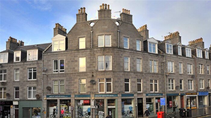 2 Bedroom Flat To Rent In Holburn Street, Second Floor Right, Aberdeen, AB10