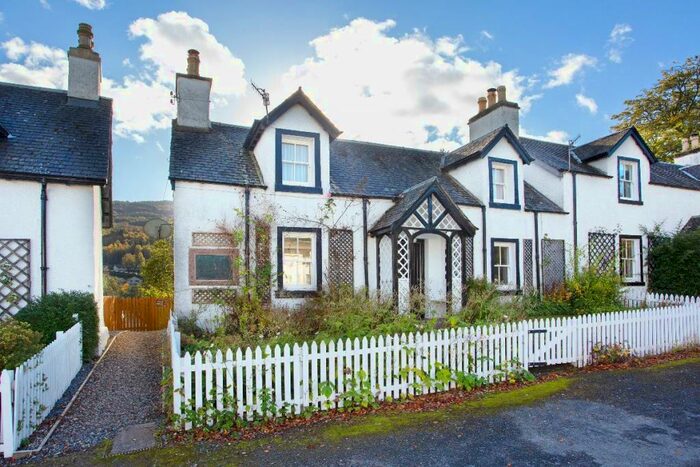 3 Bedroom Semi-Detached House For Sale In Nurses Cottage, The Square, Kenmore, PH15